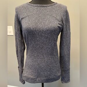 Lululemon crew neck pullover top
